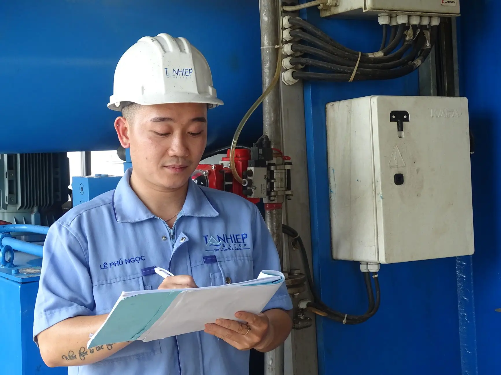 智能家居安防升级：指纹锁与智能门锁在武汉公寓中的应用实践